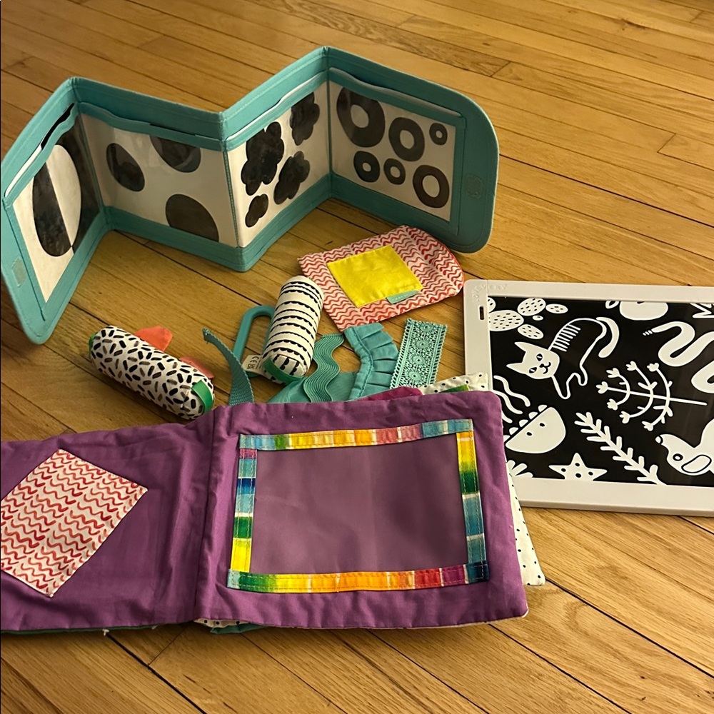LOVEVERY Colorful Baby Sensory Toys Set